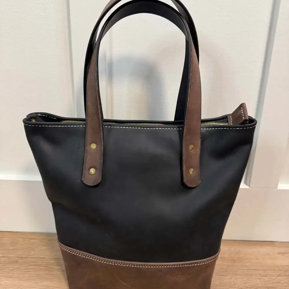 Gorgeous Handmade Leather Tote Shoulder Bag, one of a kind. - Picture 4 of 10